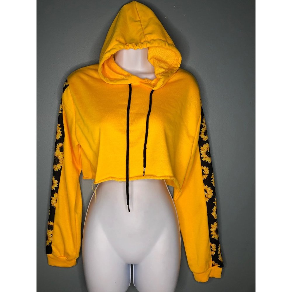 NWOT Shein Sunflower large crop sweatshirt